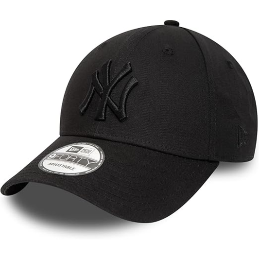 New Era New York Yankees League Essential 9forty Snapback Cap